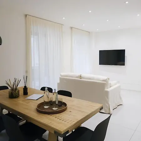 Dahugo - Nel Cuore Di Apartment Verona